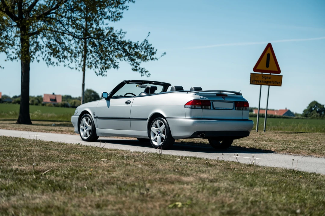 2003 Saab 9-3 2nd Gen - Image 17 of 31