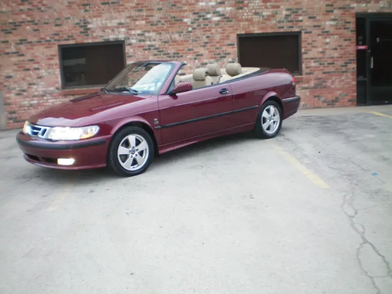 2003 Saab 9-3 2nd Gen - Image 2 of 2