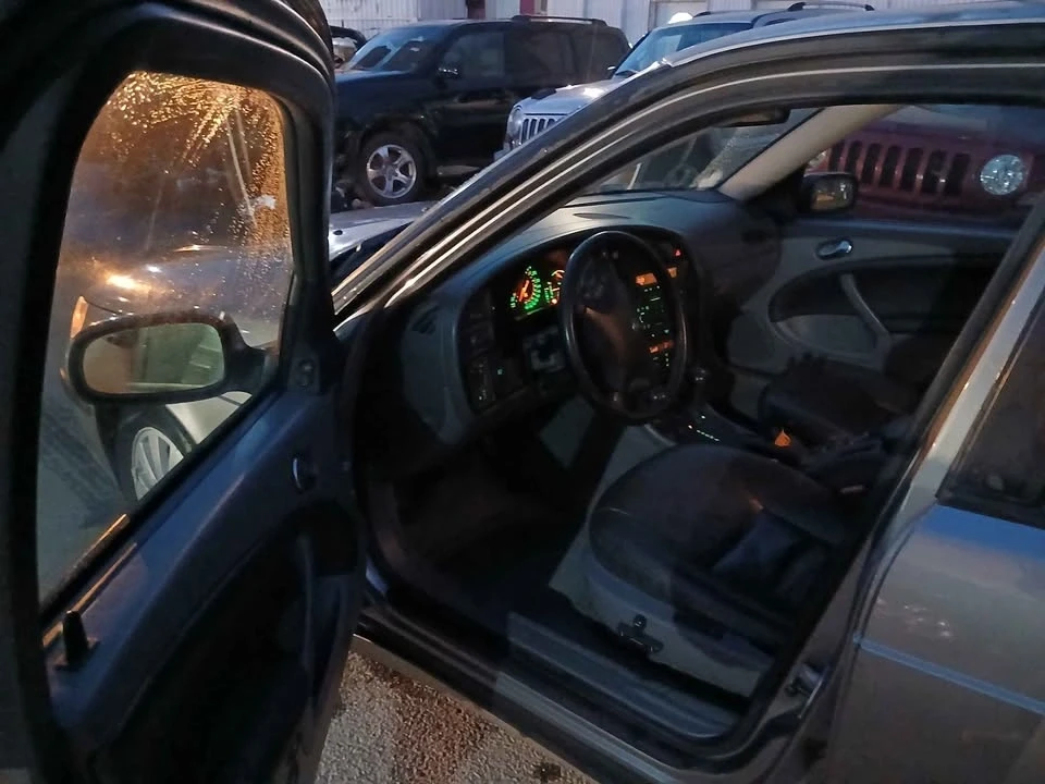 2003 Saab 9-5 1st Gen - Image 7 of 11