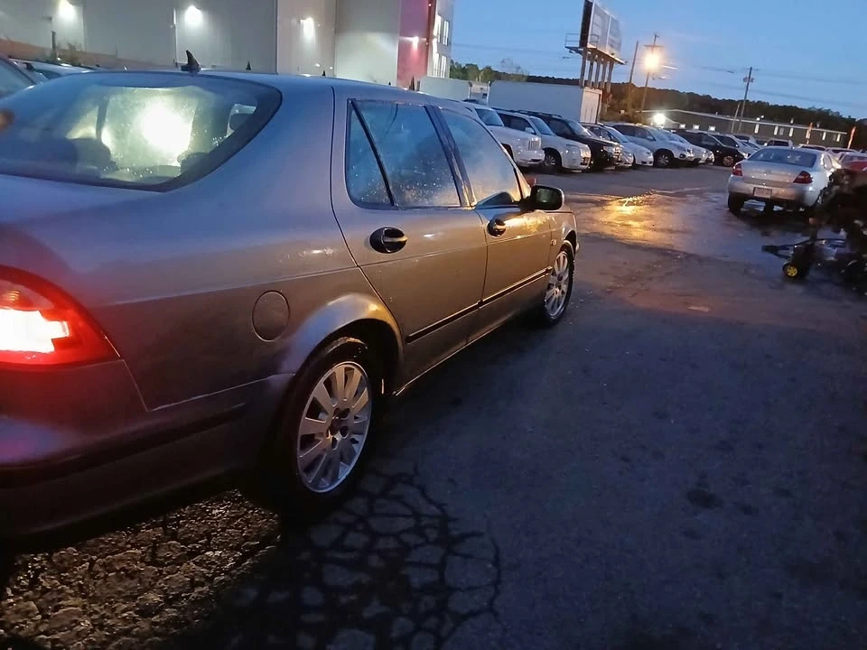 2003 Saab 9-5 1st Gen - Image 5 of 11
