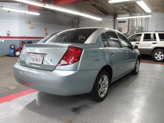 2003 Saturn Ion - Image 14 of 21