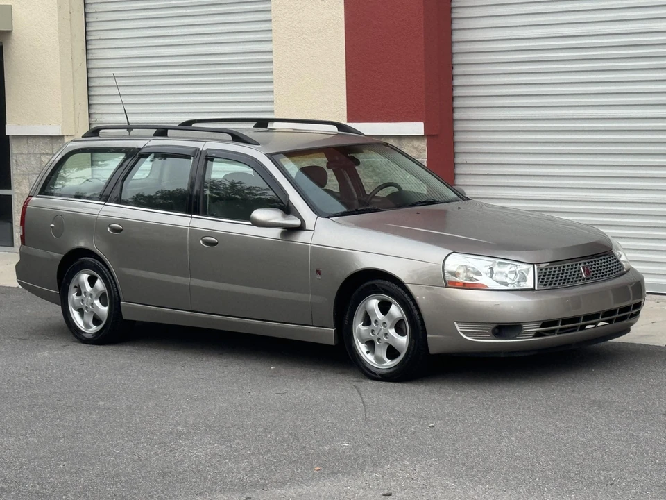 2003 Saturn - Image 12 of 31
