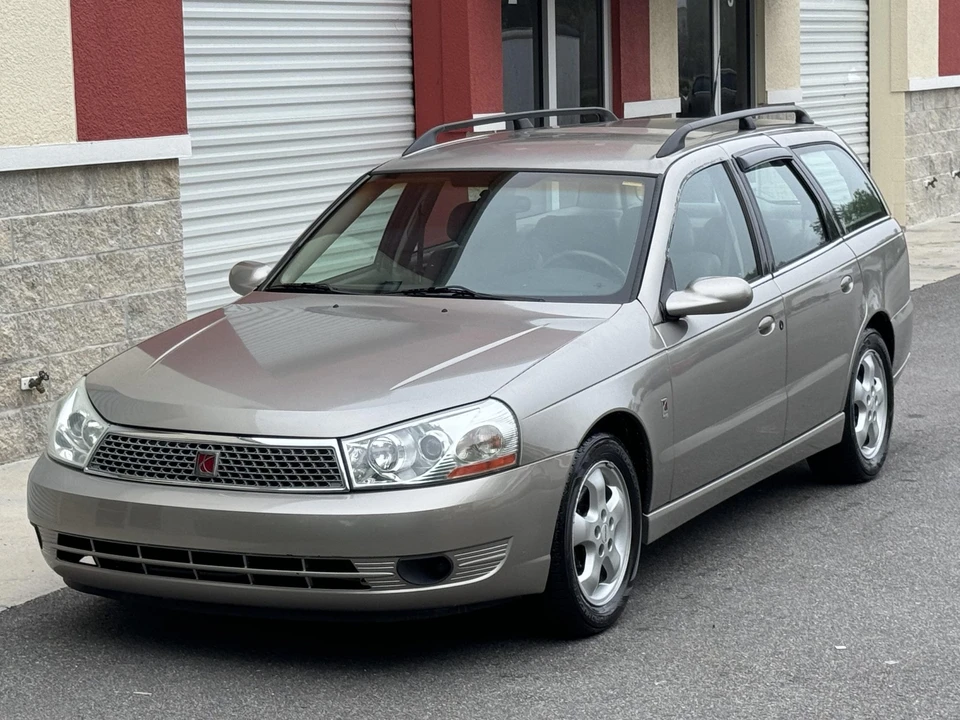 2003 Saturn - Image 4 of 31