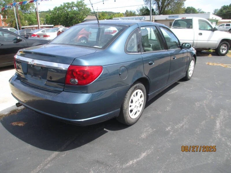 2003 Saturn - Image 5 of 12