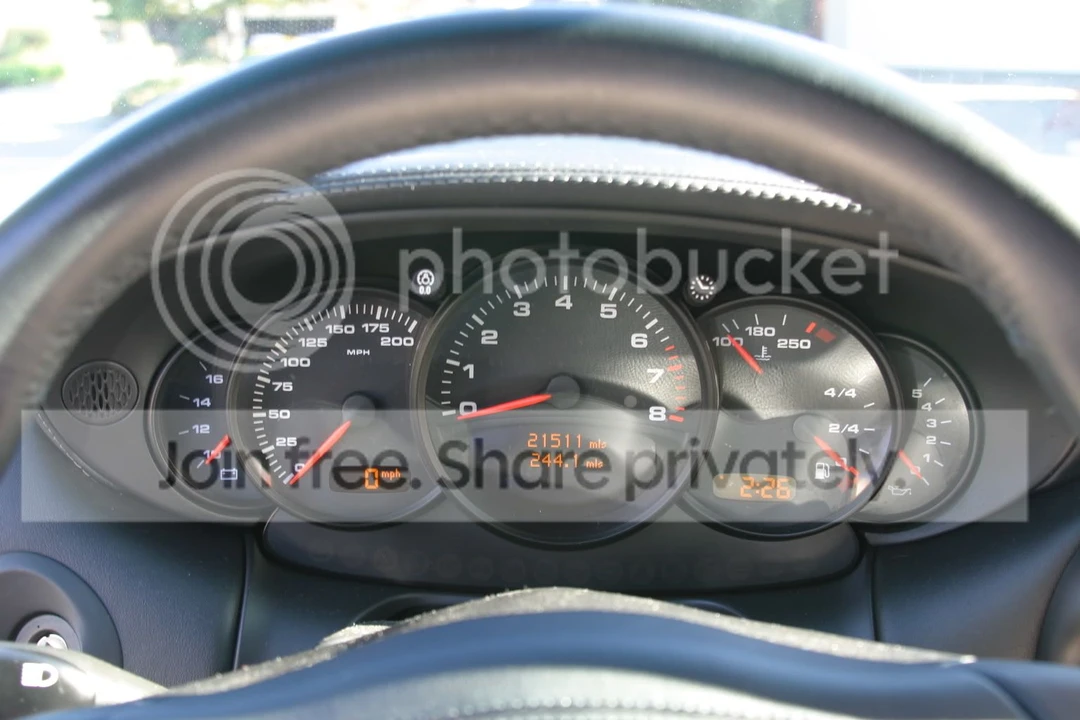Porsche 996 Turbo - Image 2 of 3