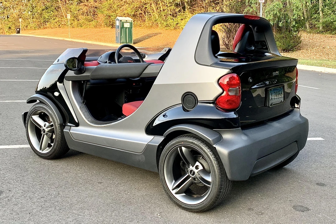 2003 Smart Crossblade - Image 4 of 31