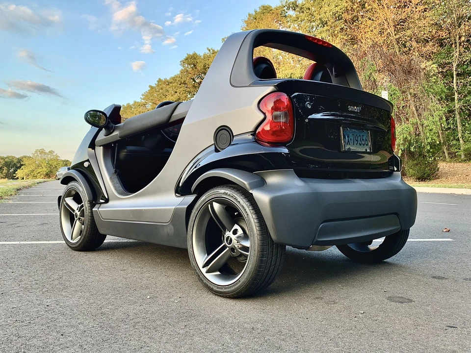 2003 Smart Crossblade - Image 16 of 31