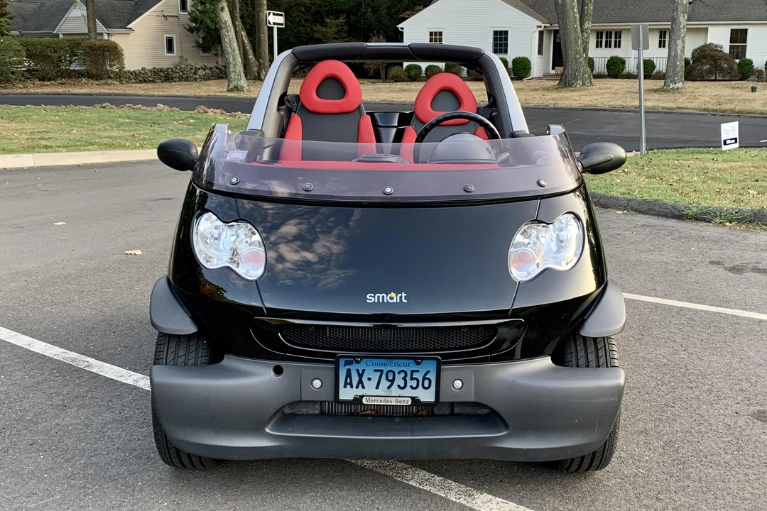 2003 Smart Crossblade - Image 2 of 31