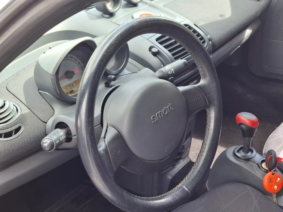 2003 Smart Crossblade - Image 16 of 31