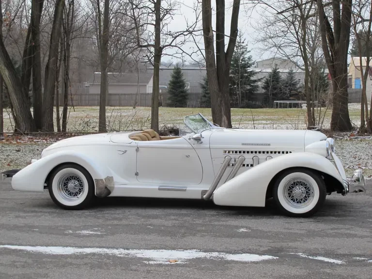 2003 Auburn Speedster - Image 5 of 10