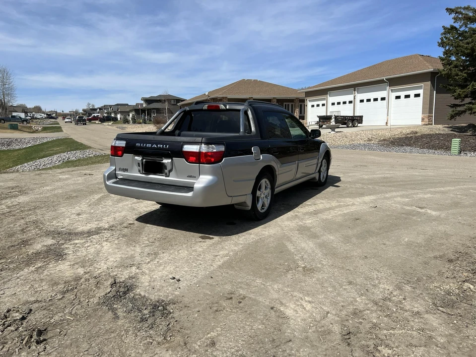2003 Subaru Baja - Image 12 of 31