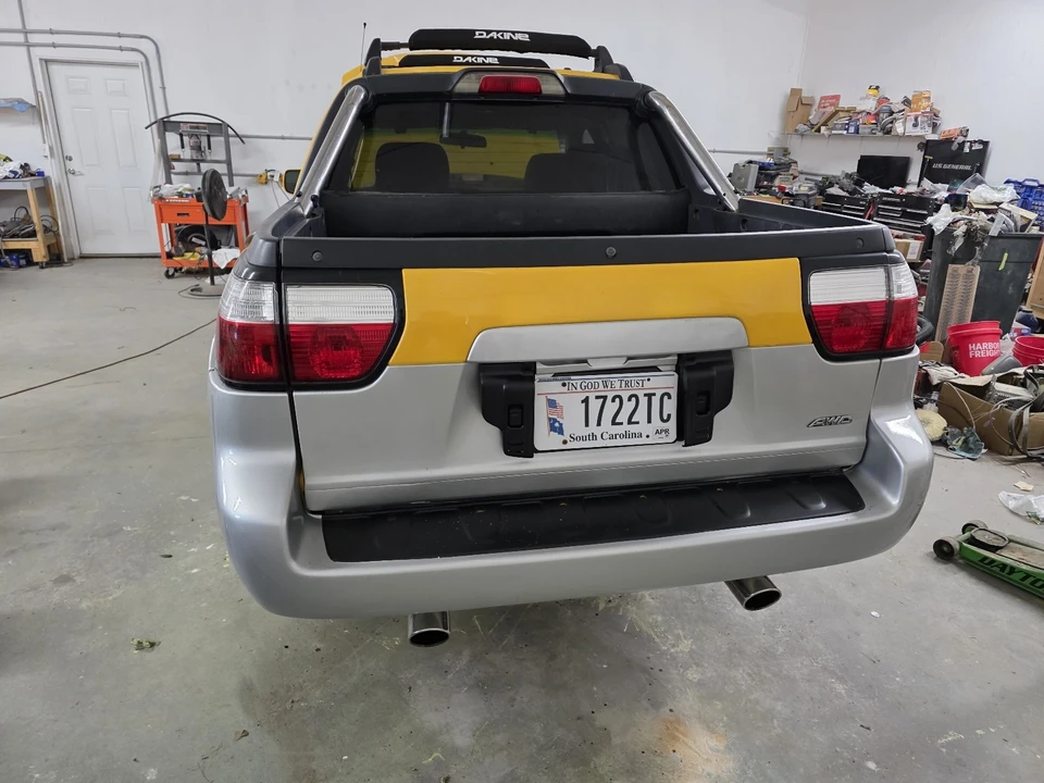 2003 Subaru Baja - Image 2 of 8