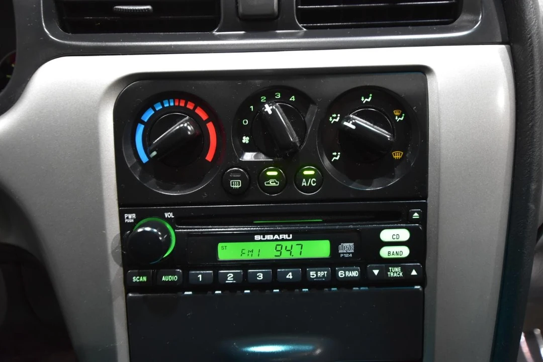 2003 Subaru Baja - Image 17 of 31