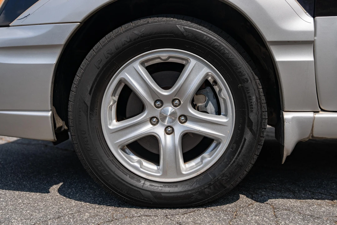 2003 Subaru Baja - Image 23 of 31