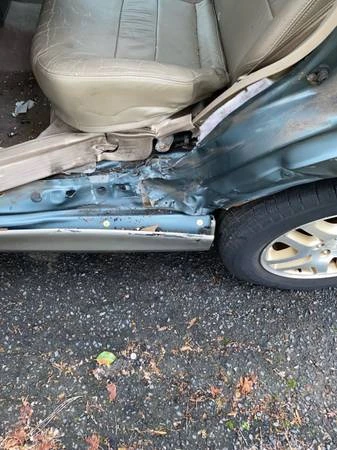 2003 Subaru Outback 2nd Gen - Image 5 of 5