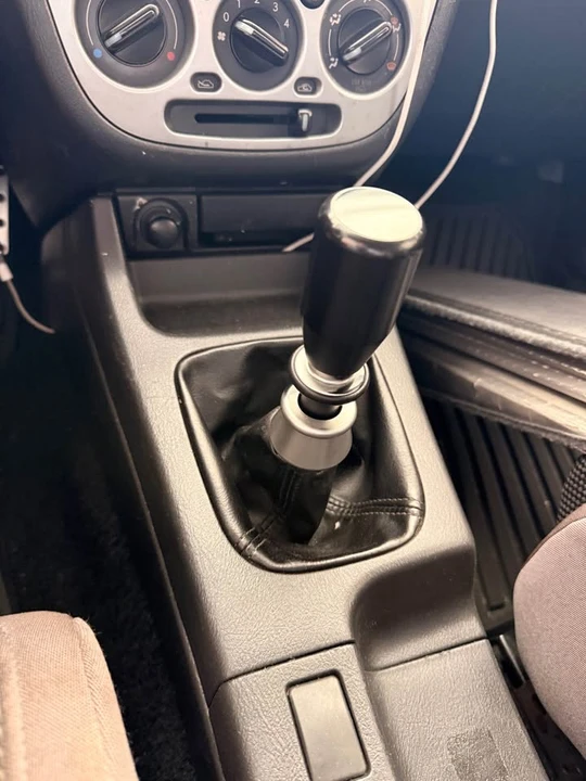 2003 Subaru Impreza WRX 2nd Gen - Image 14 of 15