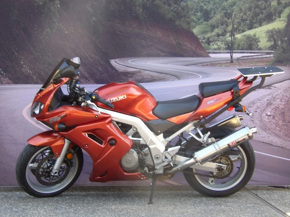 2003 Suzuki Motorcycles - Image 2 of 2