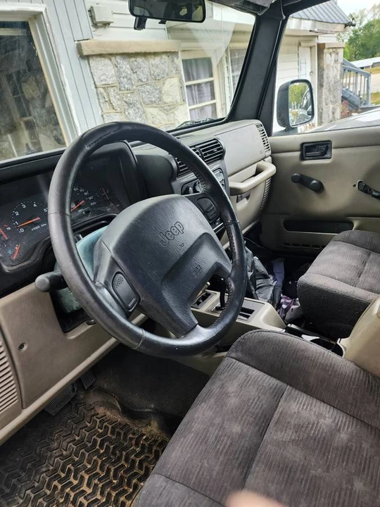 2003 Jeep TJ Wrangler - Image 2 of 18