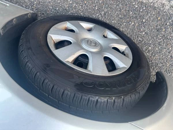 2003 Toyota Camry 5th Gen - Image 9 of 21