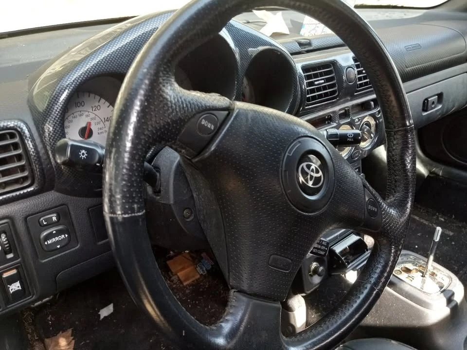 2003 Toyota MR2 Spyder/MR-S - Image 6 of 10