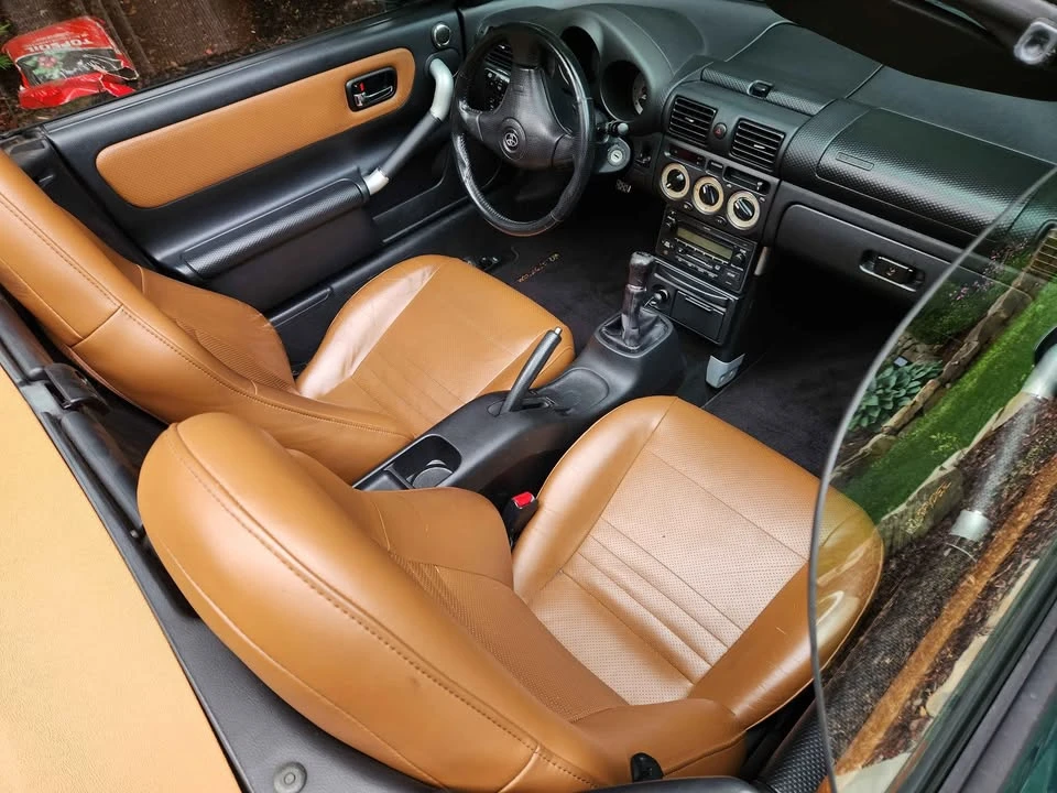 2003 Toyota MR2 Spyder/MR-S - Image 5 of 10