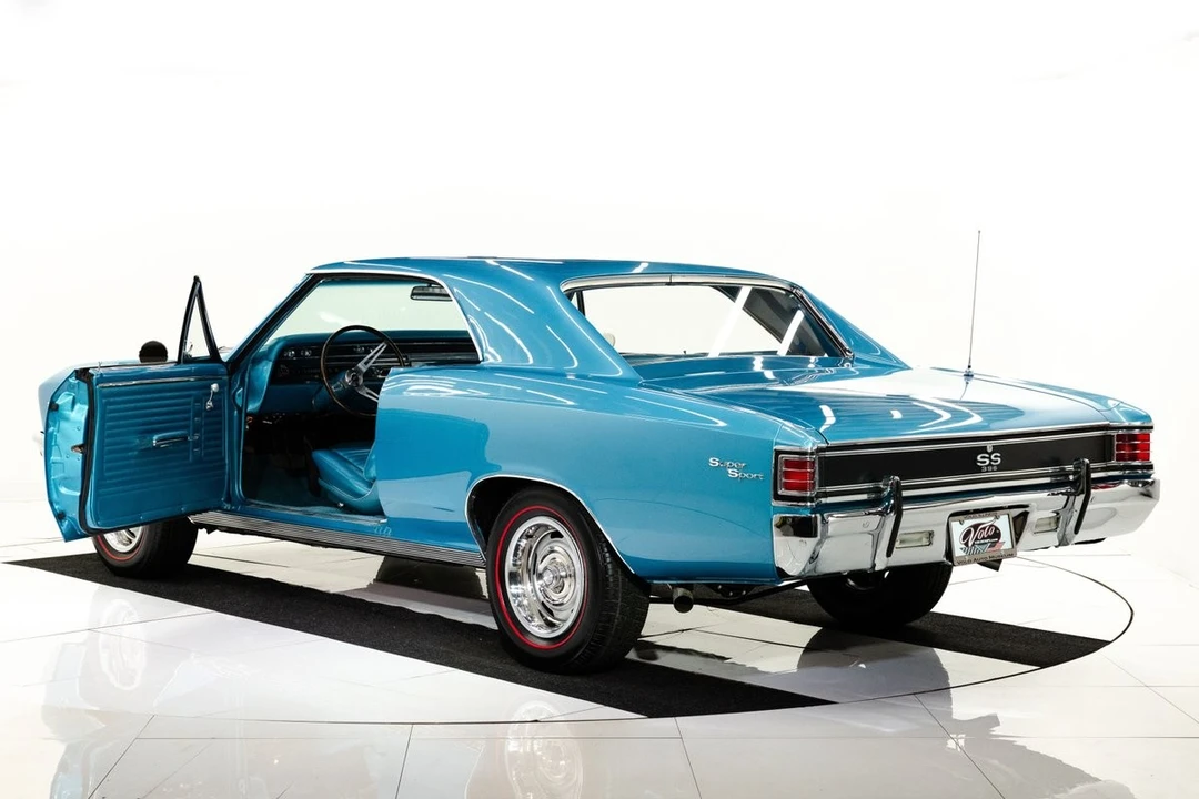 2003 Chevrolet Chevelle - Image 28 of 31