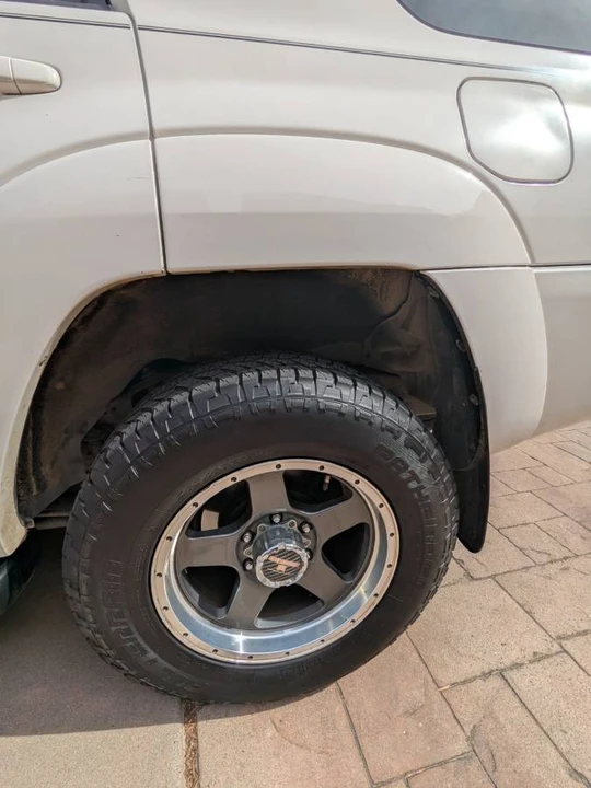 2003 Toyota 4Runner 4th Gen - Image 16 of 17