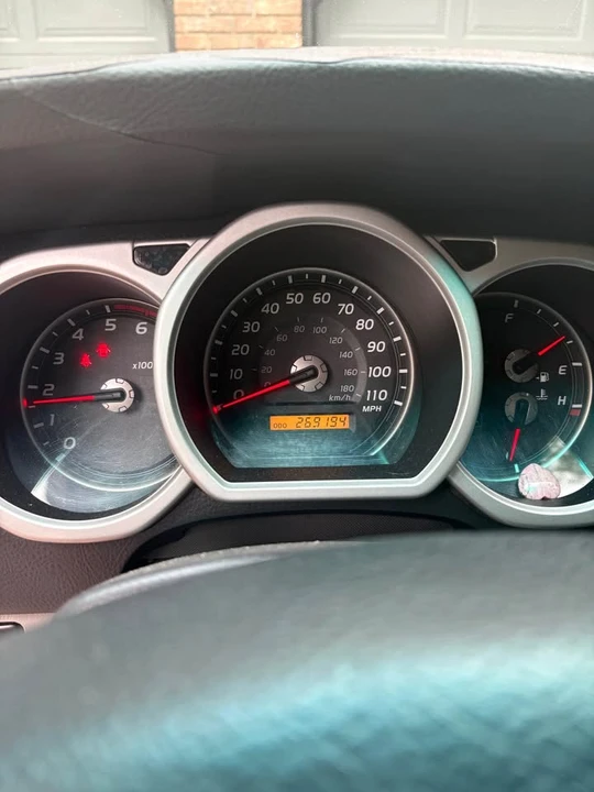 2003 Toyota 4Runner 4th Gen - Image 8 of 12