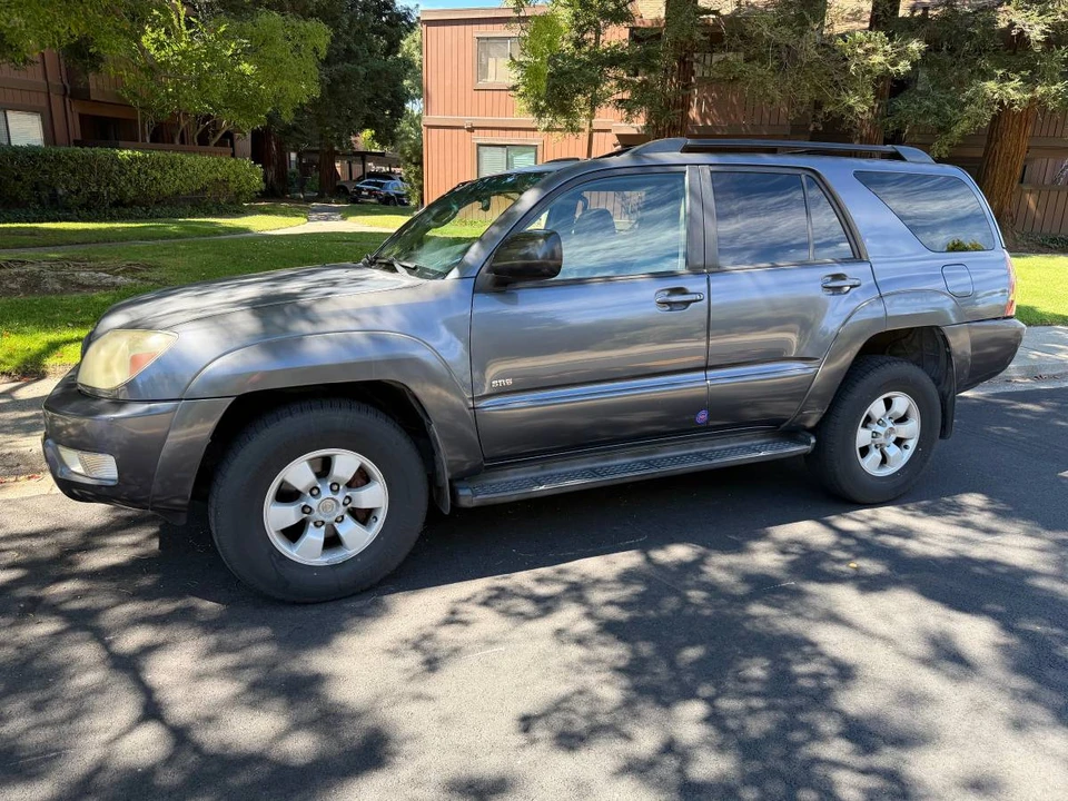 2003 Toyota 4Runner 4th Gen - Image 2 of 9