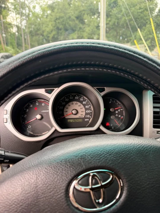 2003 Toyota 4Runner 4th Gen - Image 6 of 13