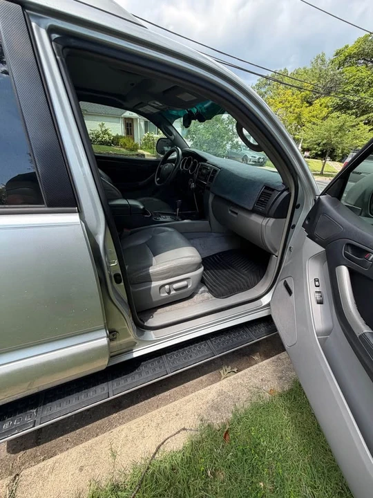 2003 Toyota 4Runner 4th Gen - Image 13 of 17