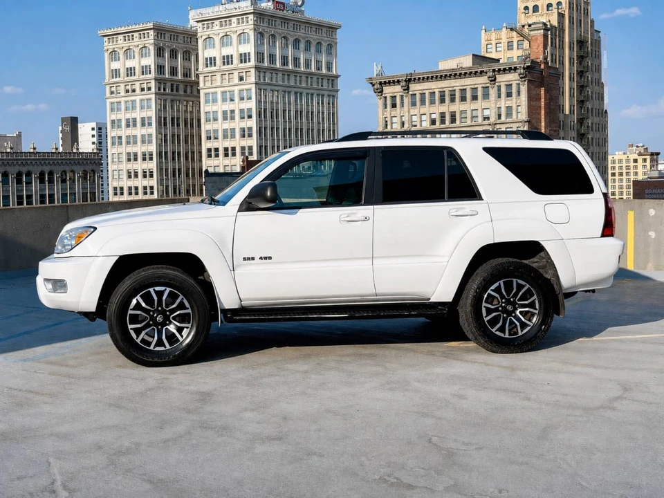 2009 Toyota 4Runner 4th Gen - Image 2 of 12