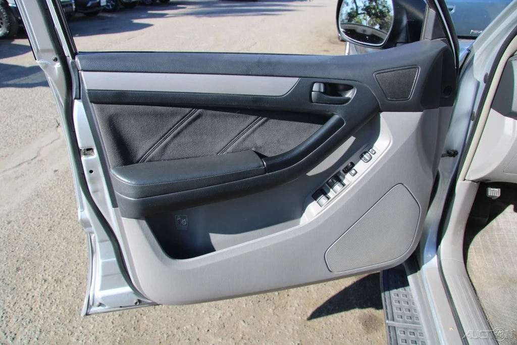 2003 Toyota 4Runner 4th Gen - Image 12 of 21