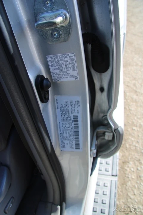 2003 Toyota 4Runner 4th Gen - Image 11 of 21