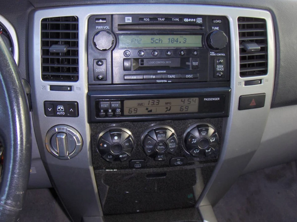 2003 Toyota 4Runner 4th Gen - Image 8 of 23