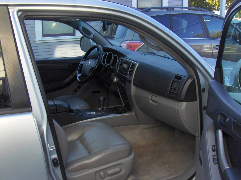 2003 Toyota 4Runner 4th Gen - Image 16 of 23