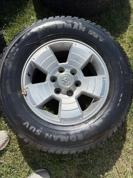 2003 Toyota 4Runner 4th Gen - Image 12 of 14