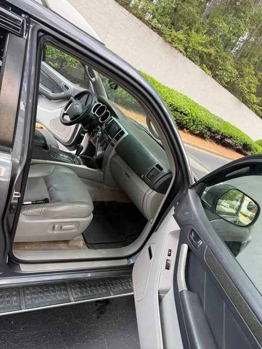 2003 Toyota 4Runner 4th Gen - Image 11 of 16