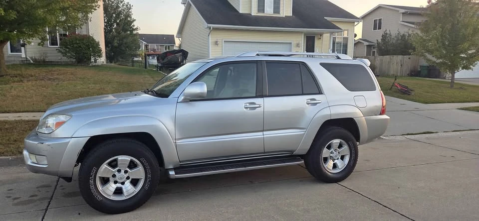 2003 Toyota 4Runner 4th Gen - Image 2 of 12