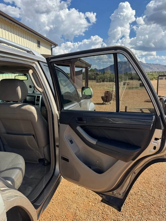 2003 Toyota 4Runner 4th Gen - Image 4 of 12