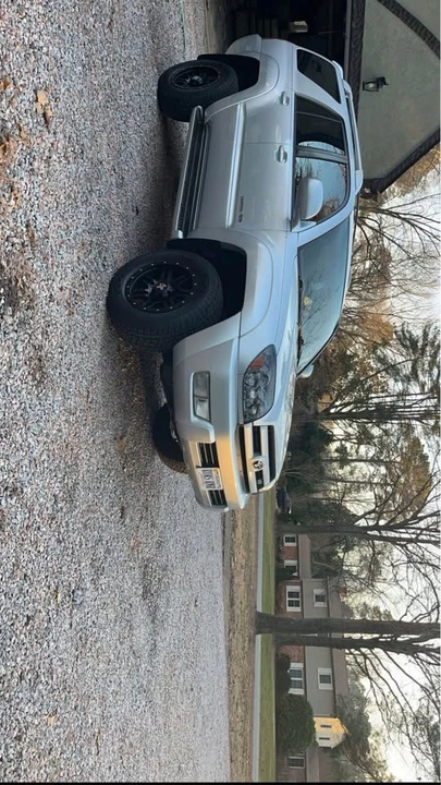 2003 Toyota 4Runner 4th Gen - Image 2 of 4