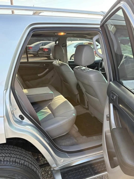 2003 Toyota 4Runner 4th Gen - Image 10 of 17