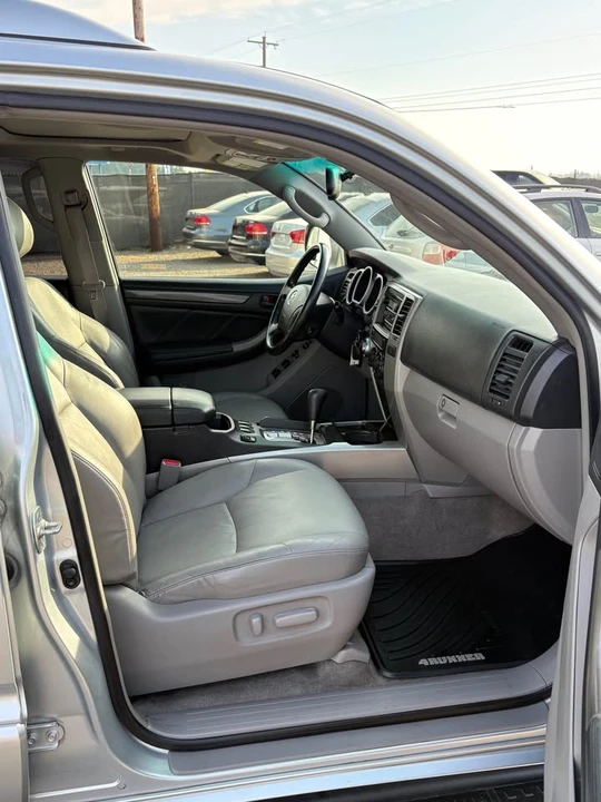 2003 Toyota 4Runner 4th Gen - Image 9 of 17