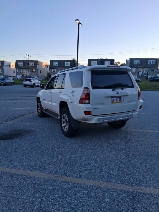 2003 Toyota 4Runner 4th Gen - Image 4 of 9