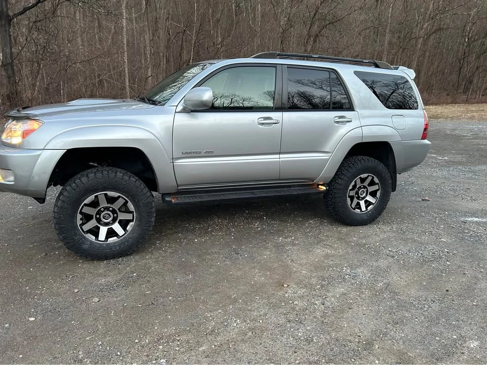 2003 Toyota 4Runner 4th Gen - Image 2 of 13