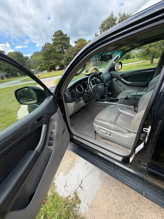 2003 Toyota 4Runner 4th Gen - Image 8 of 12