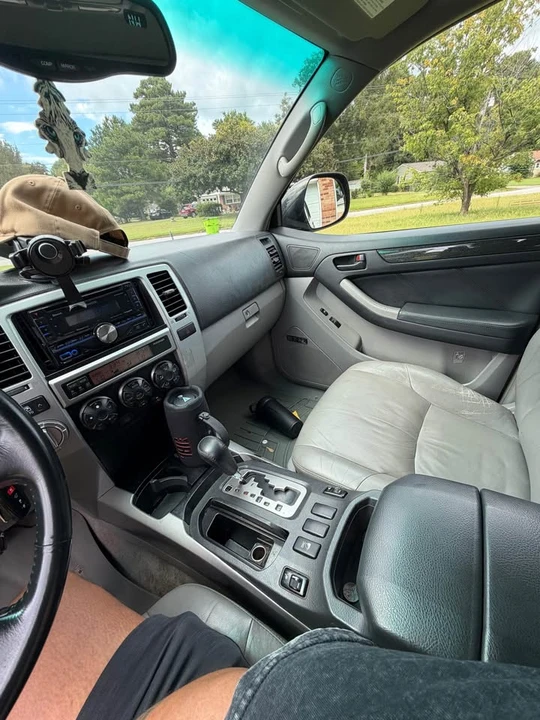 2003 Toyota 4Runner 4th Gen - Image 11 of 12