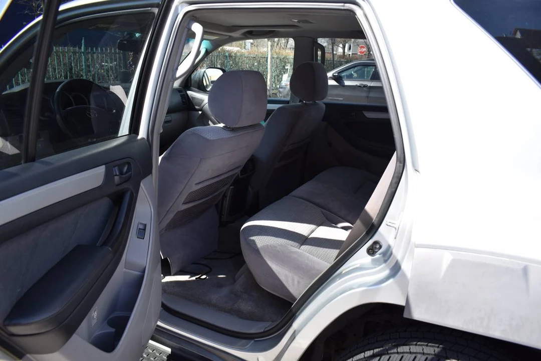 2004 Toyota 4Runner 4th Gen - Image 10 of 20