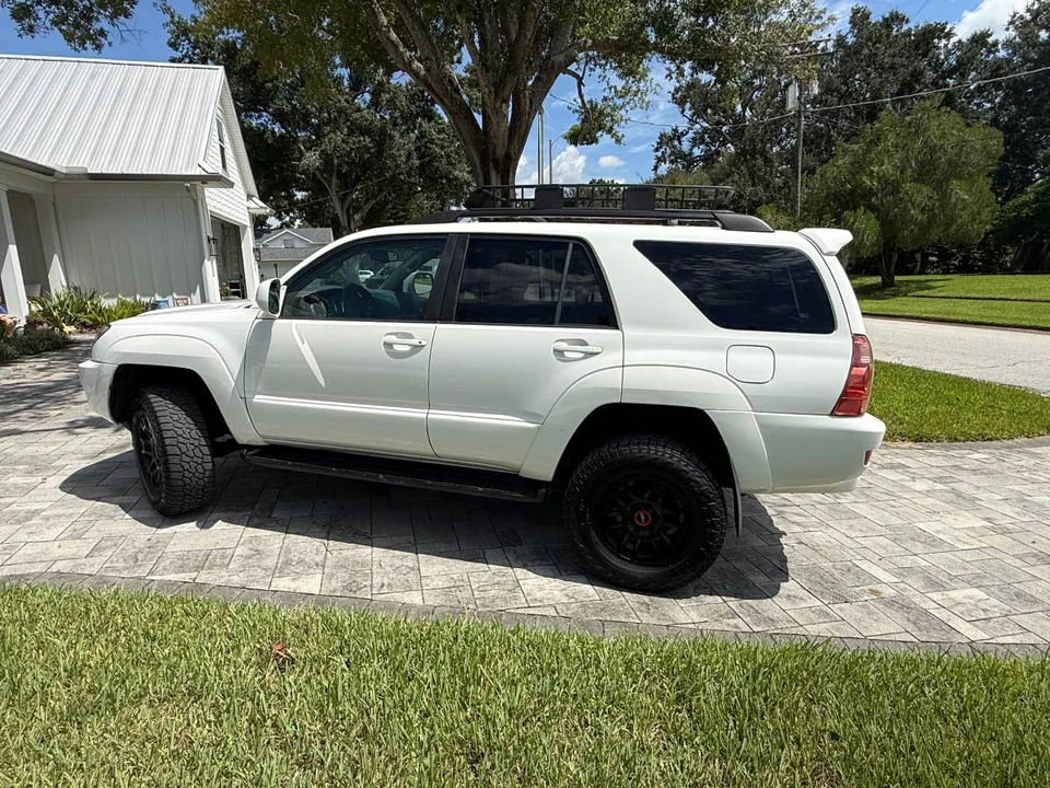 2003 Toyota 4Runner 4th Gen - Image 2 of 12
