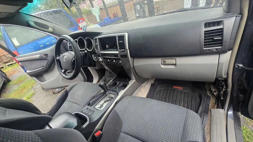 2003 Toyota 4Runner 4th Gen - Image 11 of 15